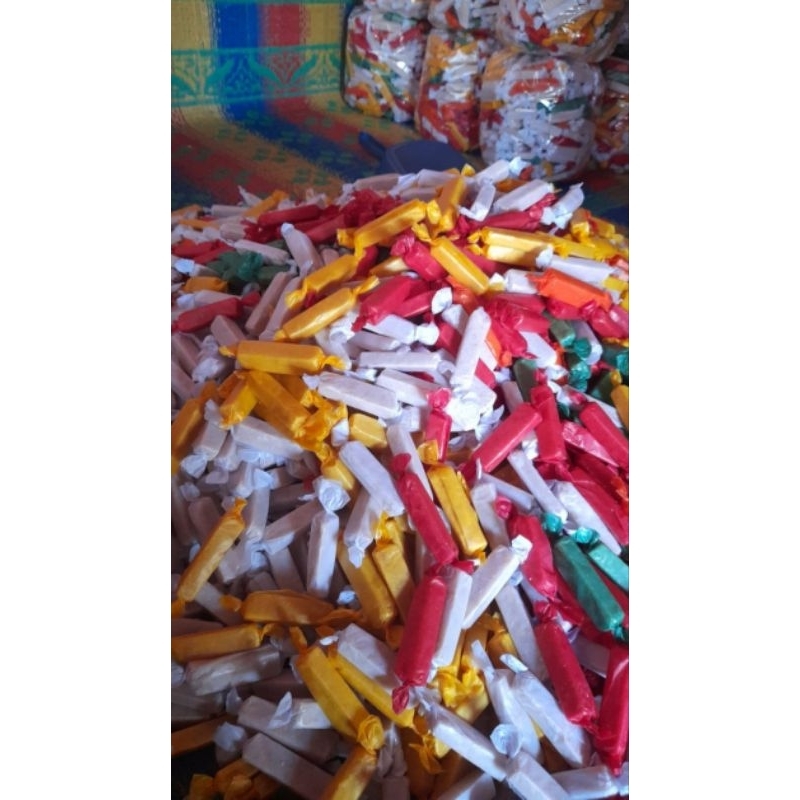 

PERMEN TAPE (SUWARSUWIR) 1kg