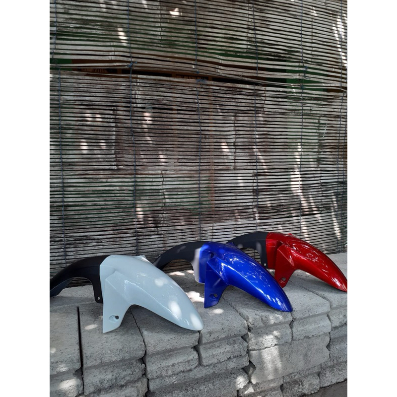slebor depan r15
