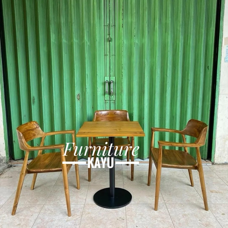 Set Meja kursi cafe kayu jati, mea cafe kayu jati rangka besi, meja makan cafe kayu jati