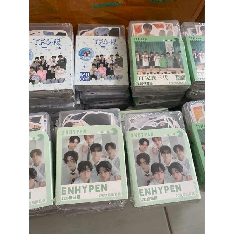 

stiker box isi 120 pcs stiker enhypen