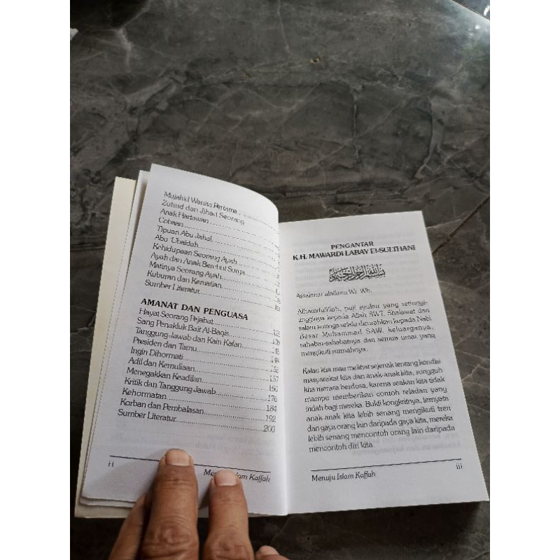 MENUJU ISLAM KAFFAH " Meneladani Kisah Kehidupan orang shaleh"-DR. H. MUSLIM NASUTION-B1