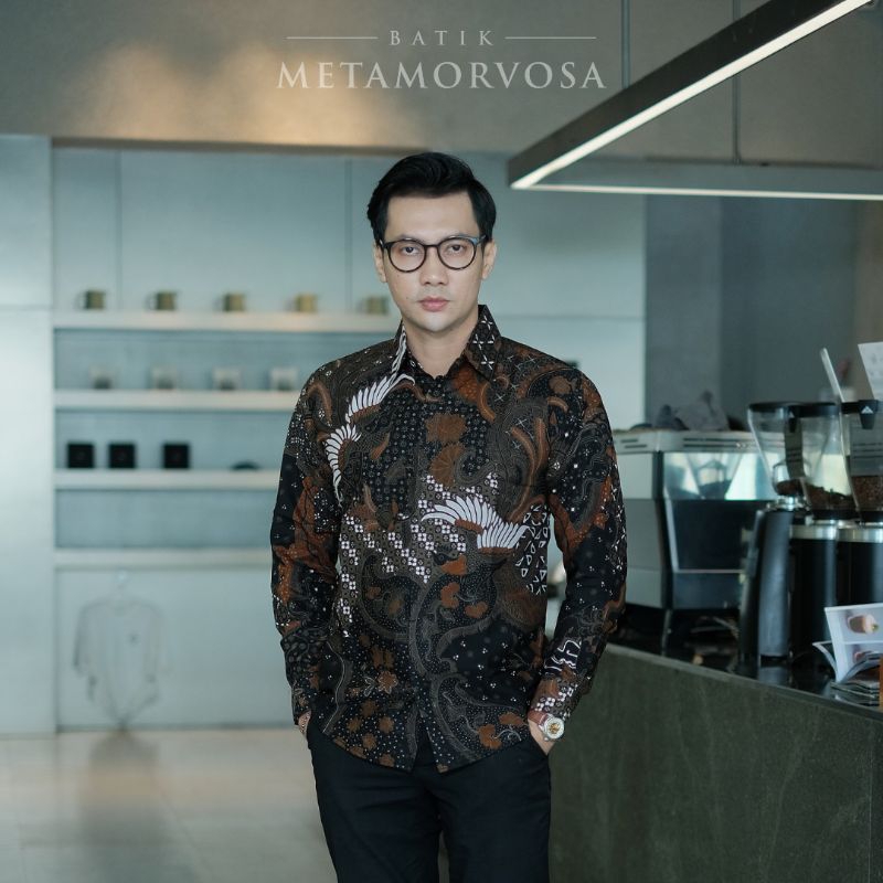 BATIK METAMORVOSA - Kemeja Batik Pria Slimfit Lengan Panjang Lapis Furing Premium