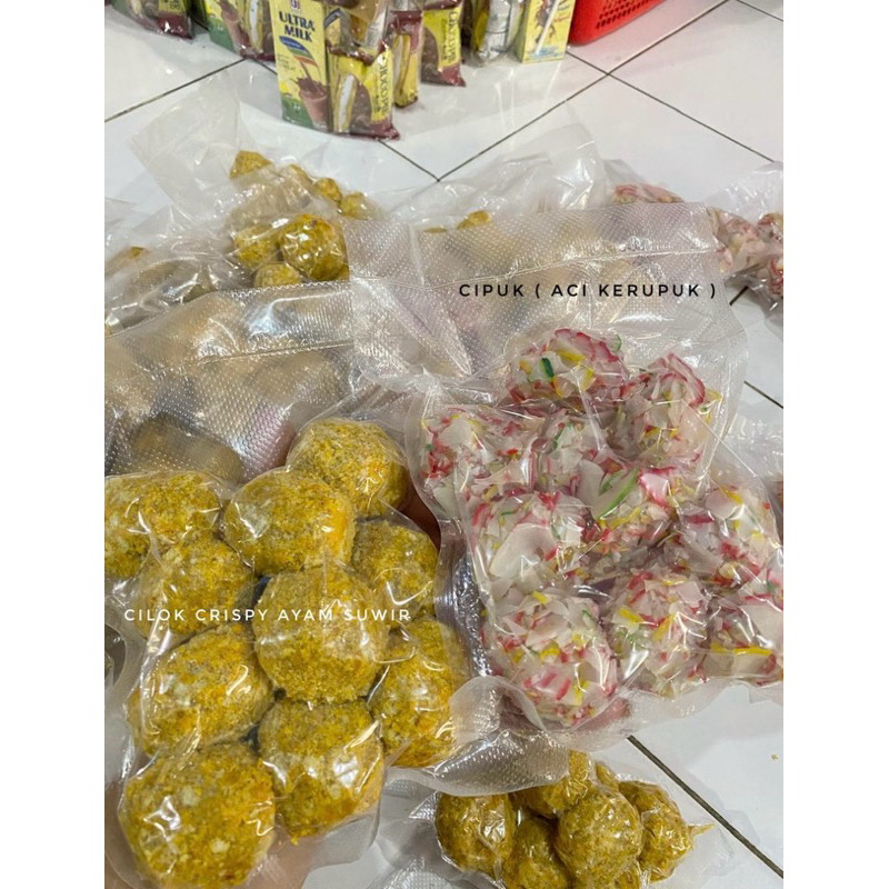 

Cilok Crispy Isi Ayam Suwir Isi 10 Pcs