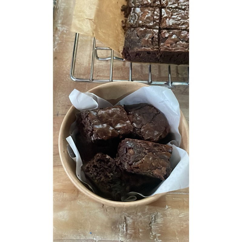 

BROWNIE BITES MURAH MERIAH