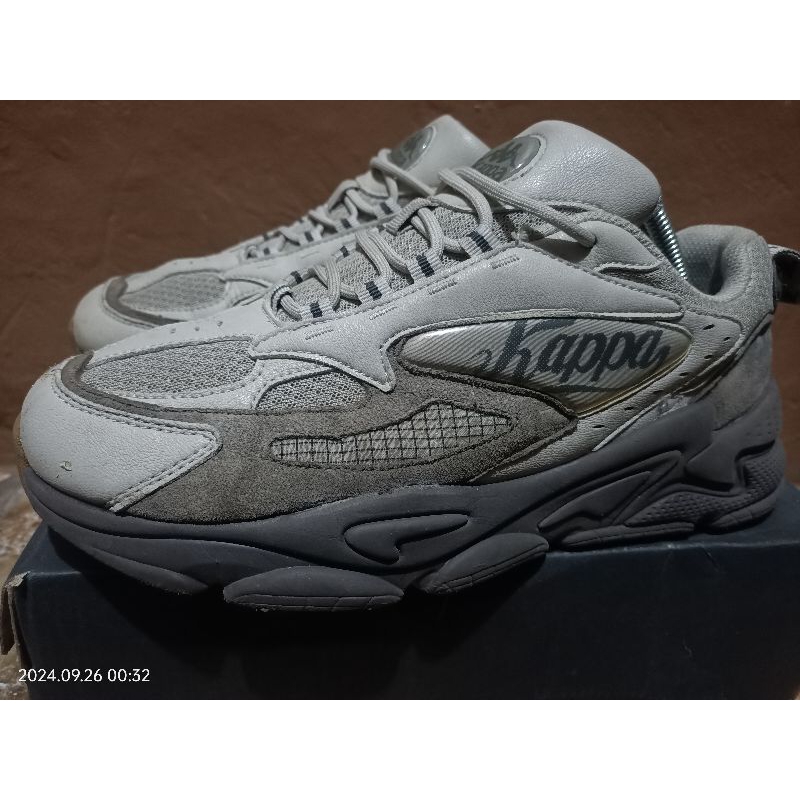 Sepatu Kappa