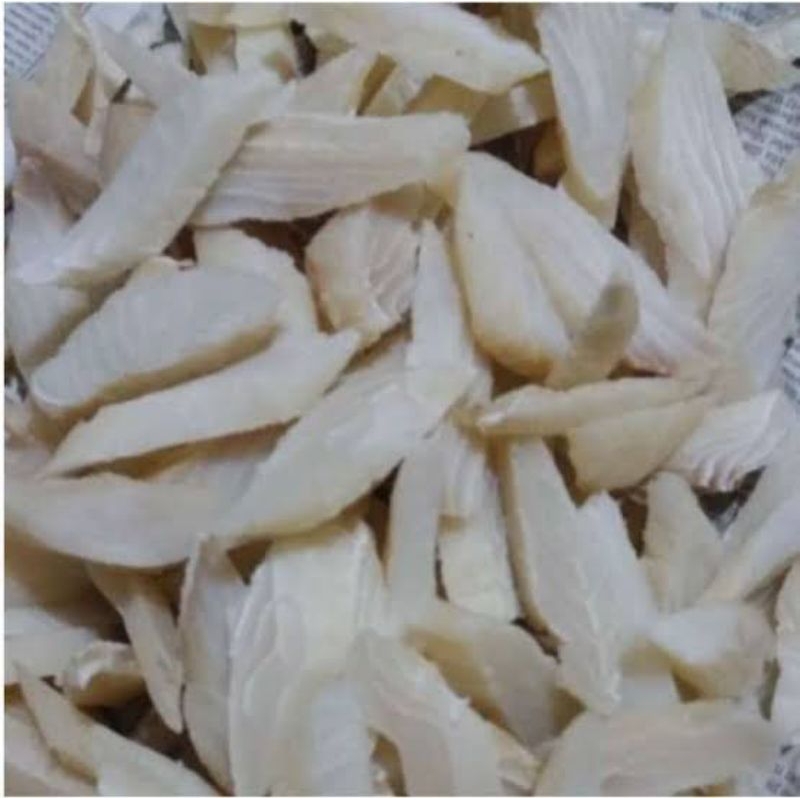 

Ikan asin hiu/ sa eng phu/ suahe pou