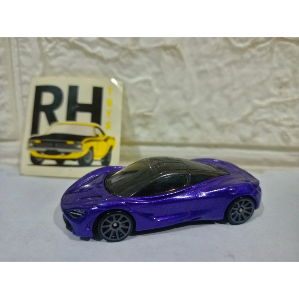 Hot Wheels McLaren 720s Loose