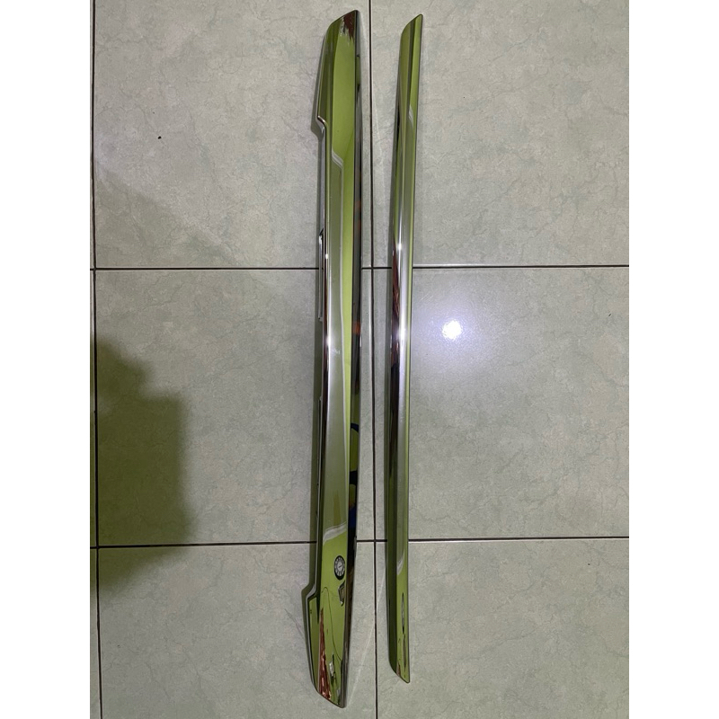 TRUNKLID UNIVERSAL INNOVA GRAND 2012-2015