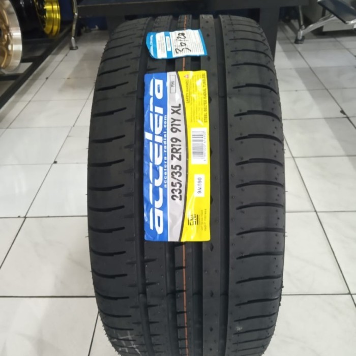Ban Mobil Ring 19 Tubles Tipis ACCELERA PHI 235 35 R19 Ukuran 235/35/19