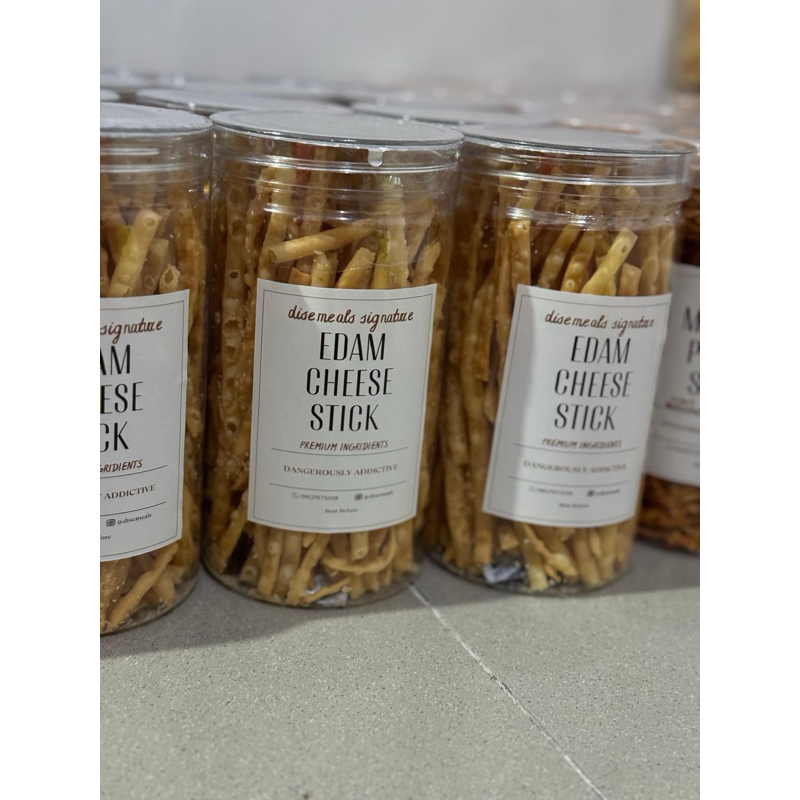 

EDAM CHEESE STICK