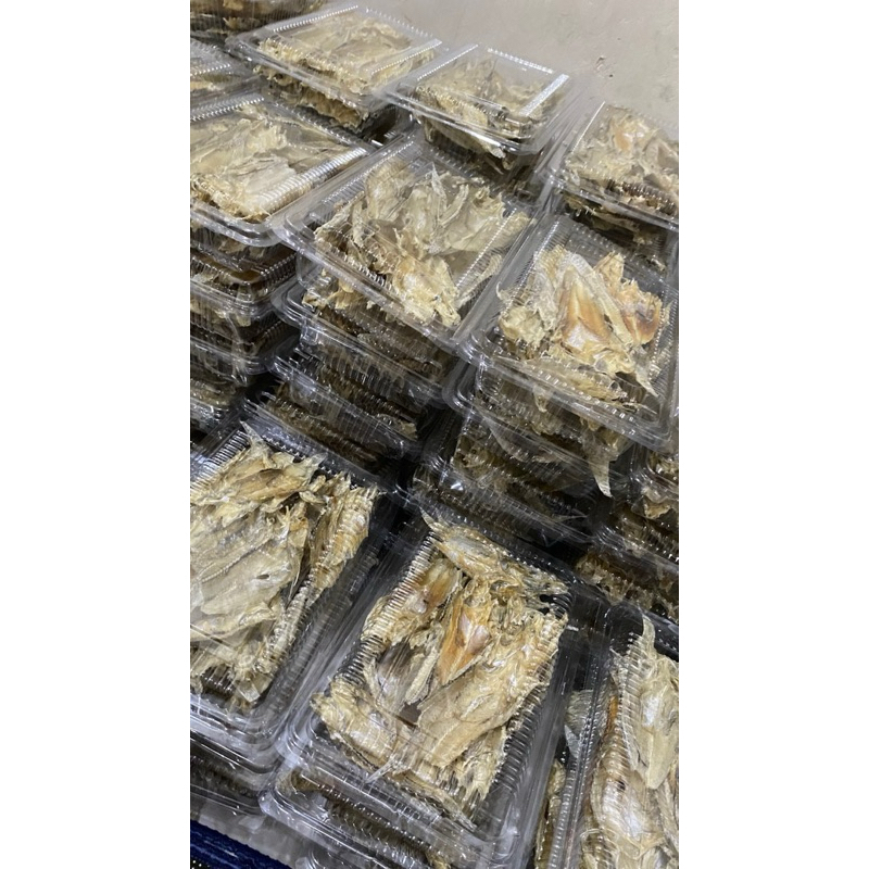 

Ikan kering kriuk by baleta.id