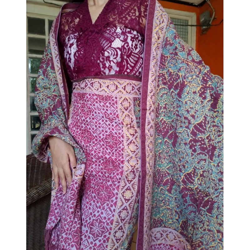 NEW Kain Batik Tulis Sutra Sarimbit Batik Keris Burgundy Magenta Tosca ( Bahan Sarung,Selendang,Keme
