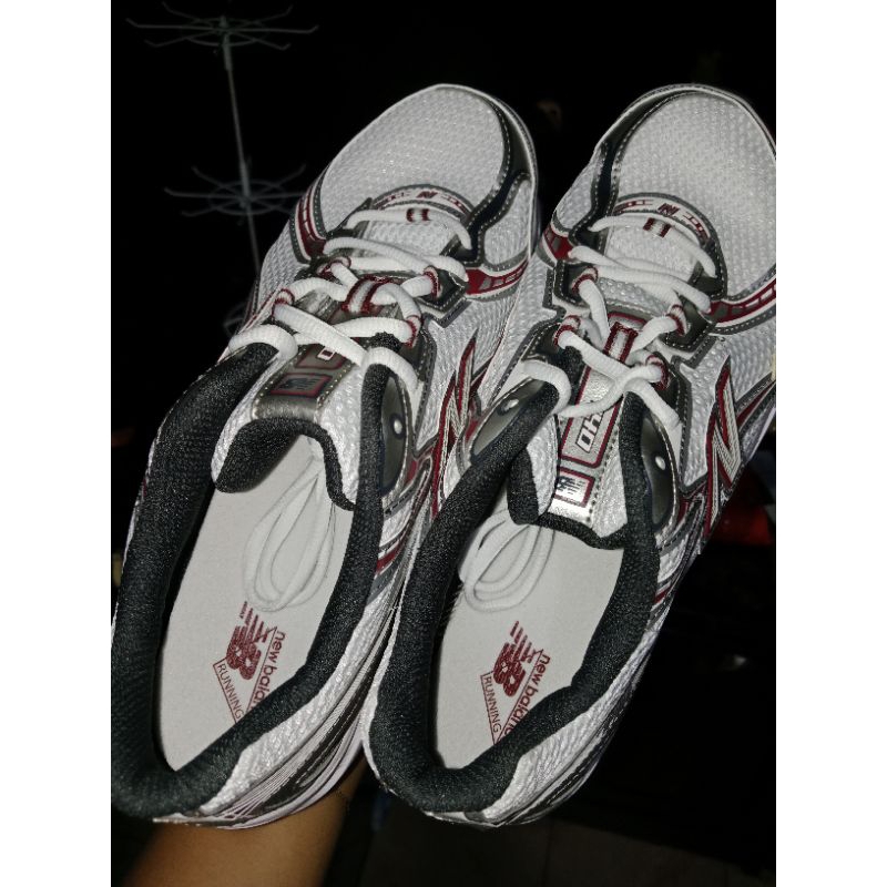 SEPATU NEW BALANCE ORI