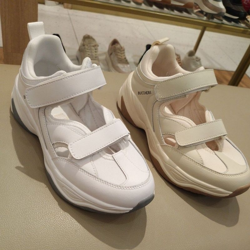 Buccheri_Sneakers wanita bl3081