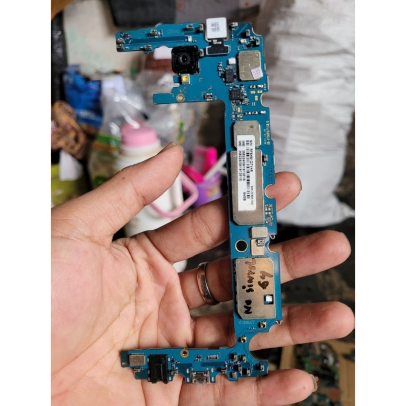 mesin samsung j7 pro ram 3/64 minus