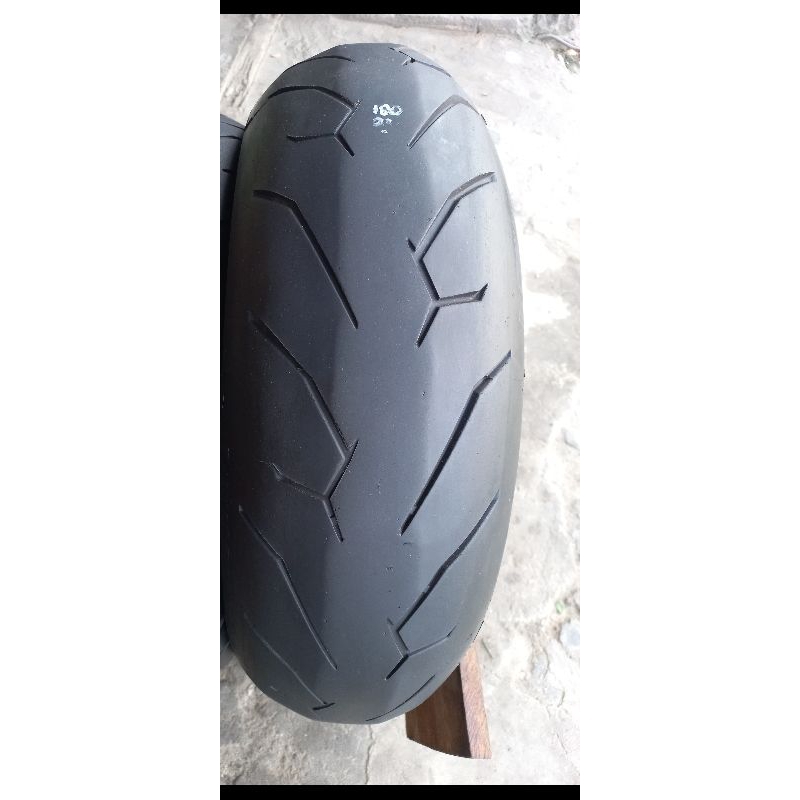 ban limbah moge pirelli rosso 2 180 55 17