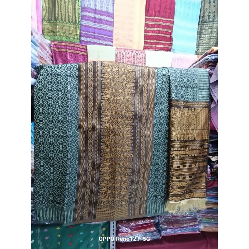 SONGKET MESIN TUMTUMAN ATBM KATUN WARNA HIJAU SAGE TUMPAL GOLD.