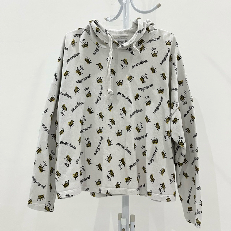 [Jaket] Hoodie Pull and Bear Wanita “You Are Choosen” Ukuran S ORIGINAL (preloved tanpa minus)