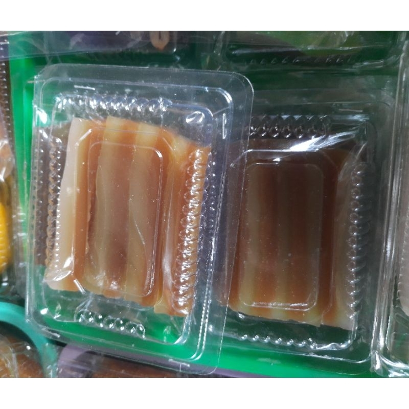 

kue lapis khas kalimantan