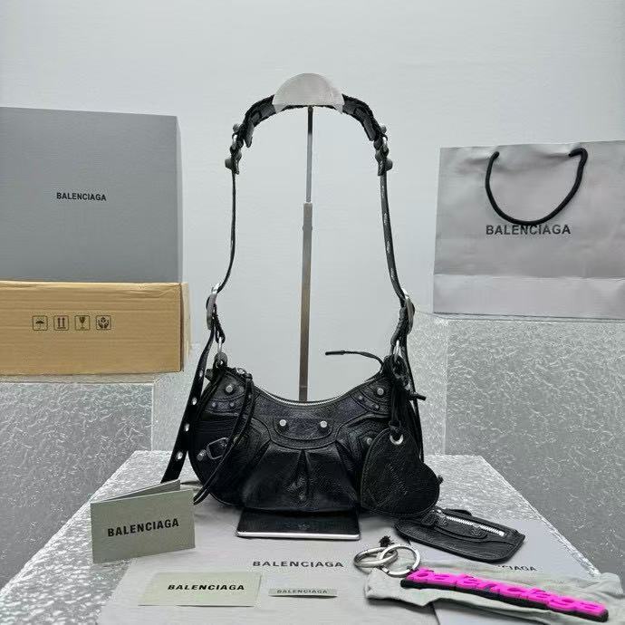 Balenciaga Le Cagole Half Moon Teeth Cross Shoulder Bag Oil Wax Small Black 92718
