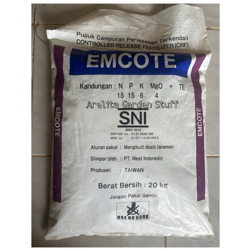 Pupuk NPK EMCOTE 15 15 6 4 dengan teknologi CRF 20kg Original