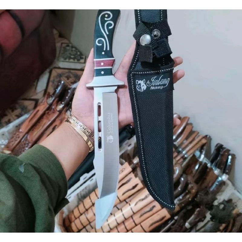 pisau Colombia viral