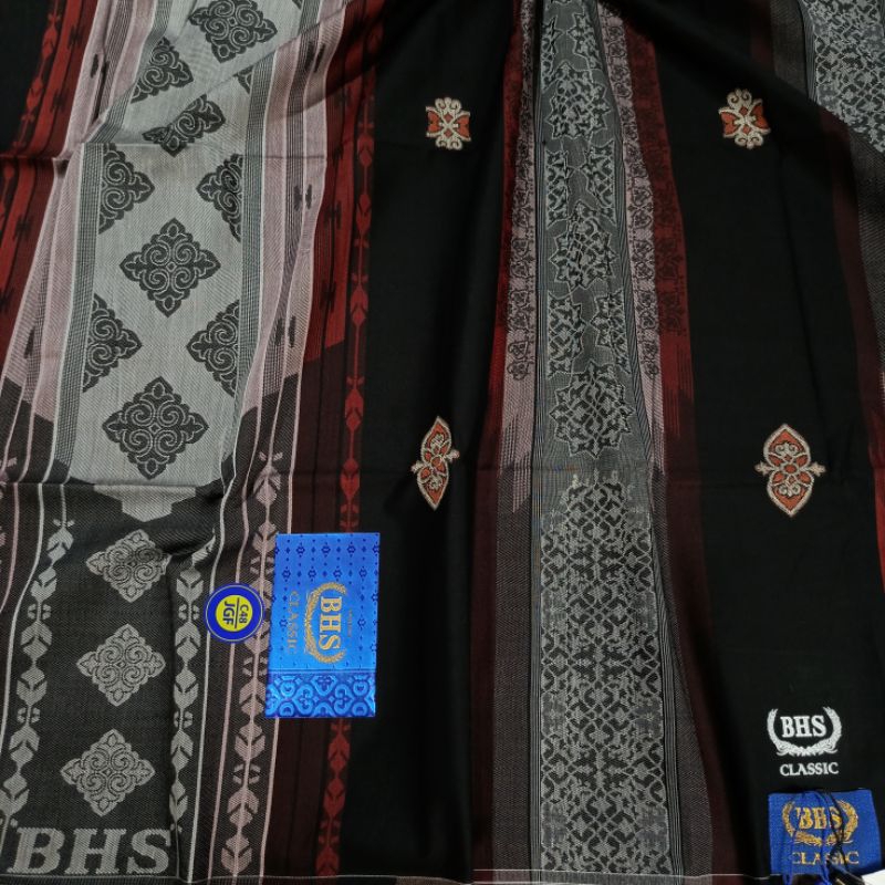 SARUNG BHS CLASSIC GOLD C48 JGF 1 HITAM JACQUARD