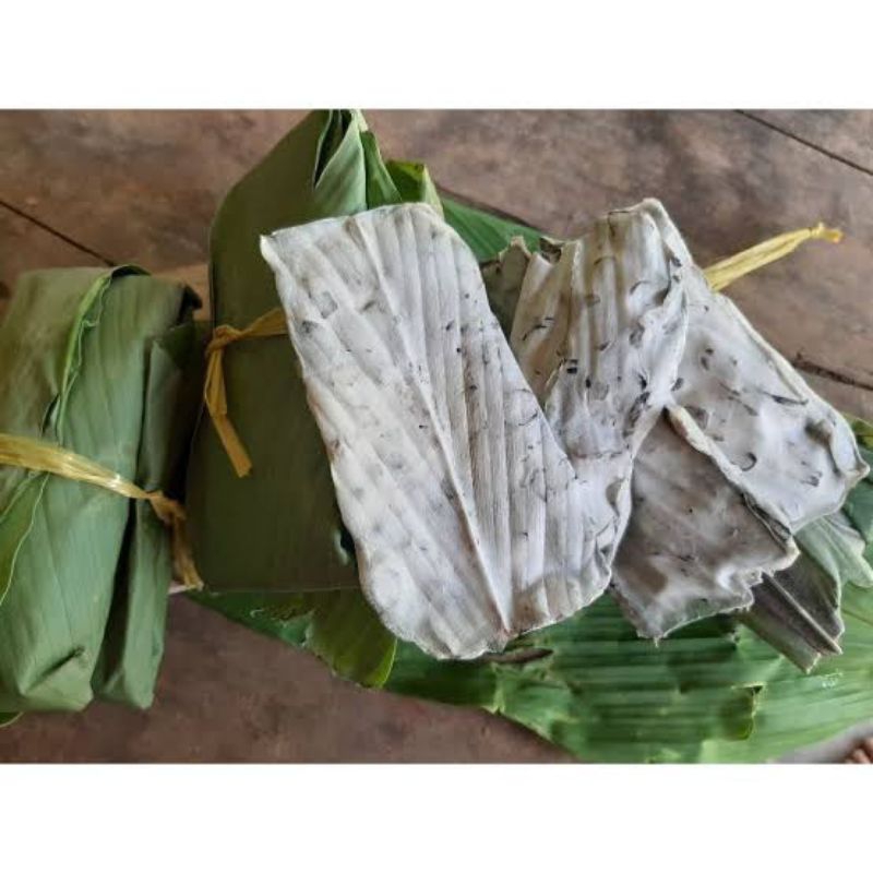 

TEMPE BENGUK Mentah /bungkus - untuk di goreng/bacem