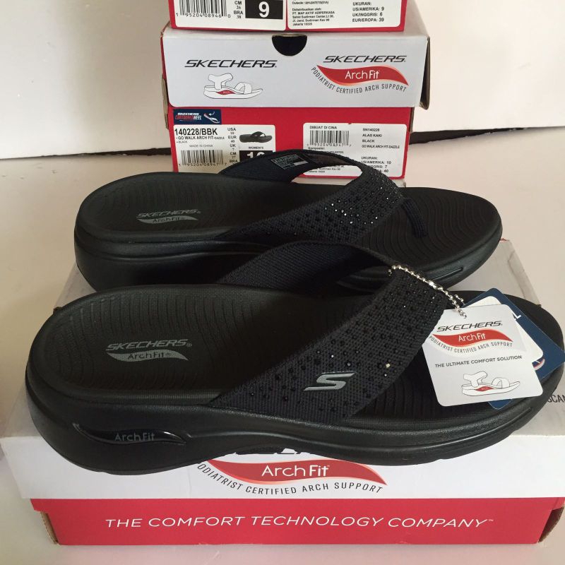 Sandal Wanita Skechers Go Walk ARCH FIT-DAZZLE 140228/BBK Original