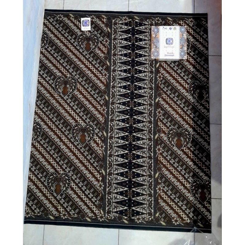 SARUNG GAJAH DUDUK BATIK