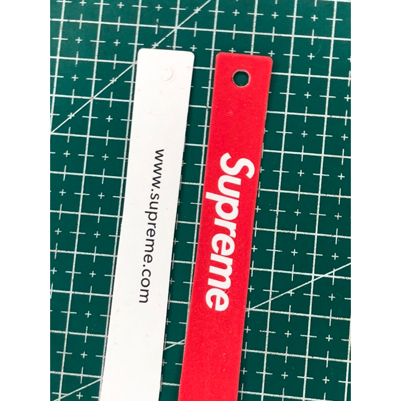 

SUPREME LABEL TAG HANGTAG SUPER PREMIUM TEBAL 310GSM CO 1X DI KIRIM 600PCS