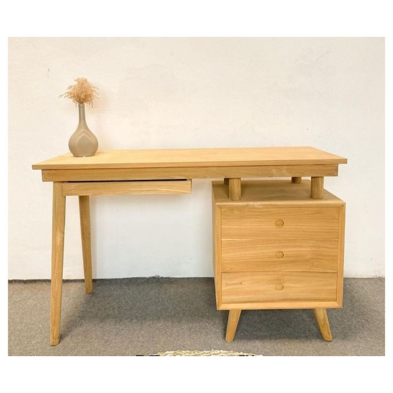 MEJA BELAJAR MINIMALIS RETRO | MEJA BELAJAR MINIMALIS RETRO LACI ROTAN