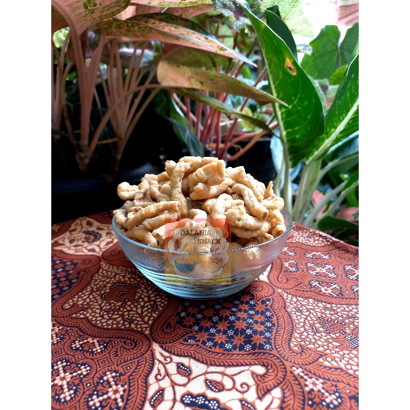 

Dalania Snack Usus Original 250 gr/Usus Enak dan Renyah/Usus Original/Usus Gurih dan Enak/Usus Kripsi Original/Keripik Usus Original