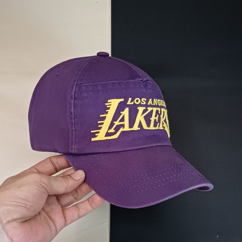topi Lakers second