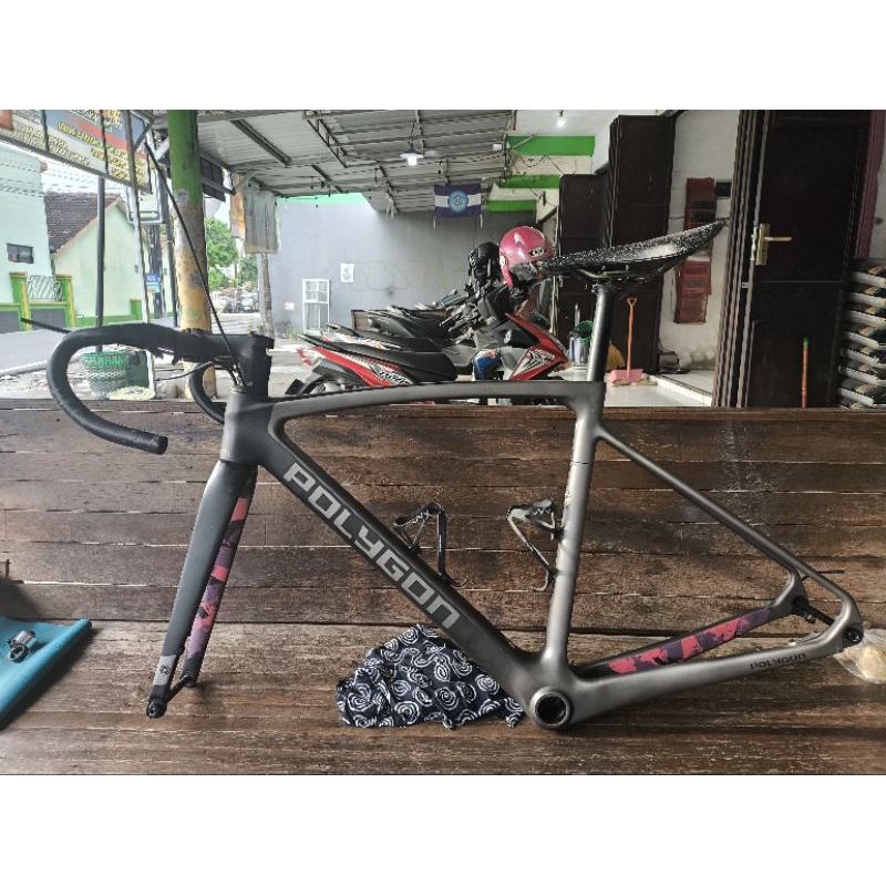 Polygon Strattos S8 Disc 2022