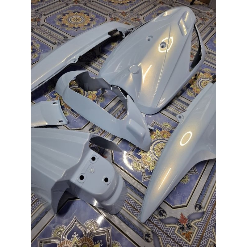 mio sporty smoke white