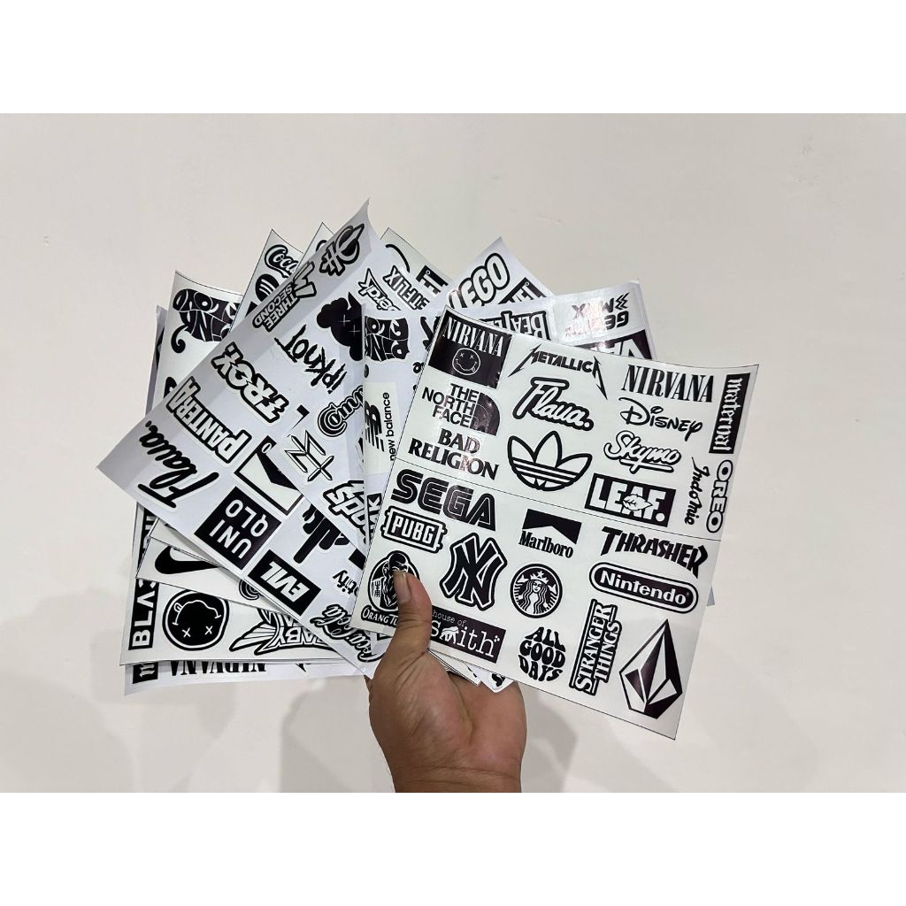 

STICKER BLACK AND WHITE BRAND DISTRO /1 LEMBAR/ VINYL WATERPROOF/ STIKER LAPTOP HELM CASING HP