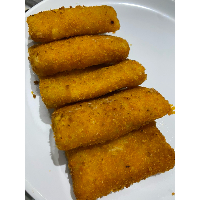 

RISOLES SULTAN PREMIUM RAGOUT AYAM SAYUR MOZZARELLA SMOKED BEEF AYAM SUWIR PEDAS BANDUNG