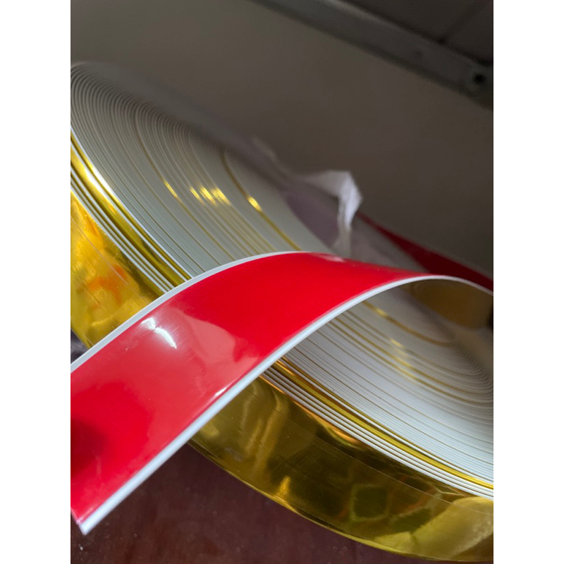 List Gold List Dinding Gold Strip Molding