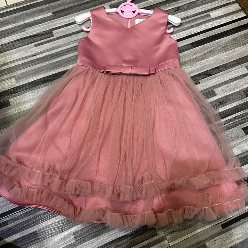 Dress Pesta Gaun Anak Perempuan Rose gold Size 1 Tahun | Preloved