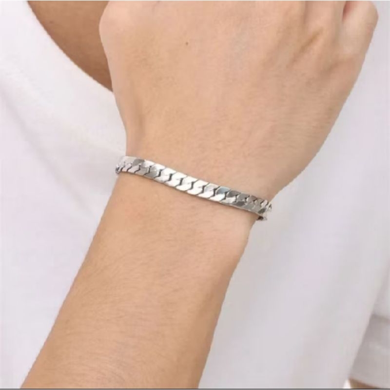 Gelang titanium rantai pria wanita anti Karat simpel unik terbaru