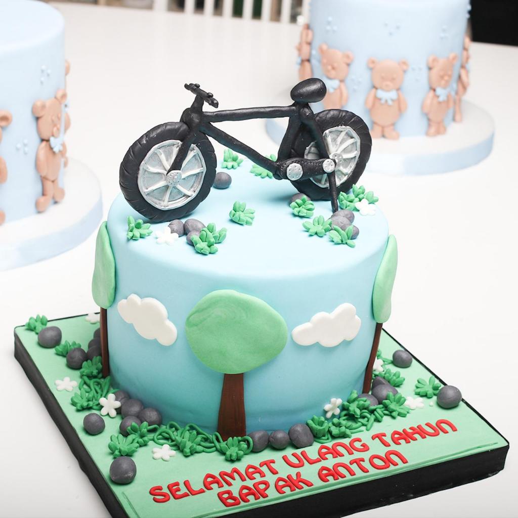 

Kue Ulang Tahun/Birthday Cake/Kue Ultah Tema Sepeda/Kue Birthday Jakarta
