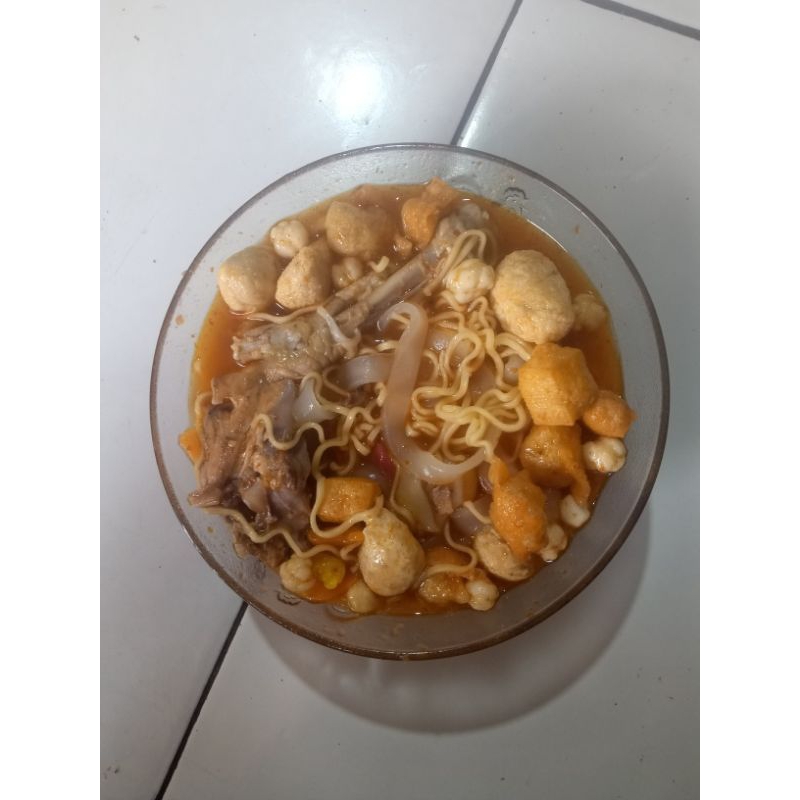 

seblak kumplit