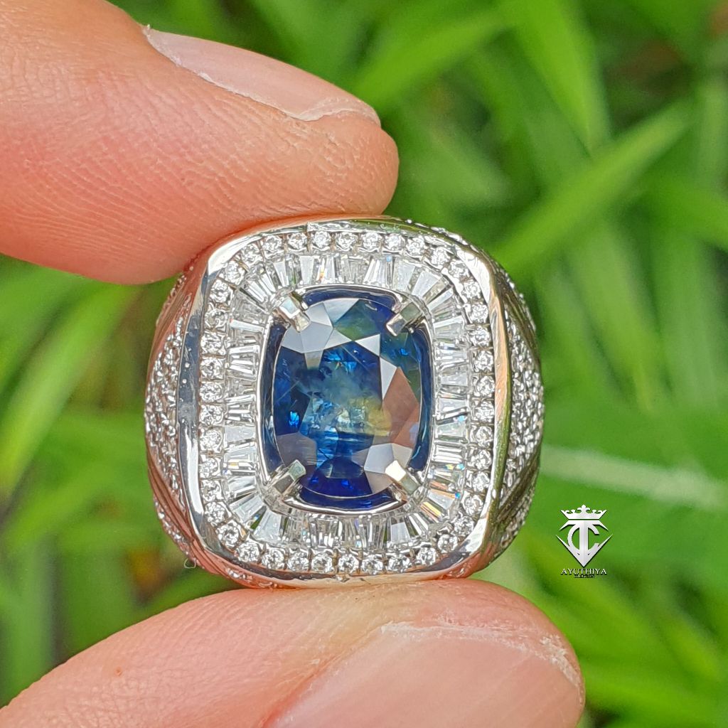 Batu Permata Natural Blue Sapphire No Heat Unheated 2.40 Ct GRI Memo