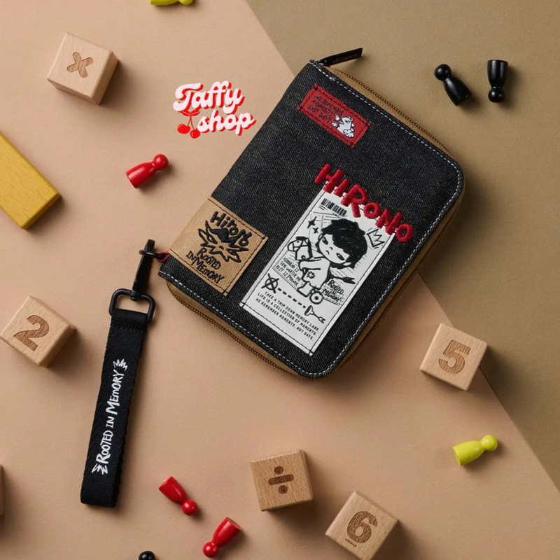 [READY] POP MART Hirono Echo Series - Passport Bag