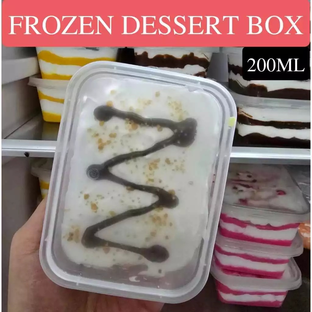 

Frozen Dessert Box Coklat Strawberry Blueberry Taro Keju Matcha Tiramisu