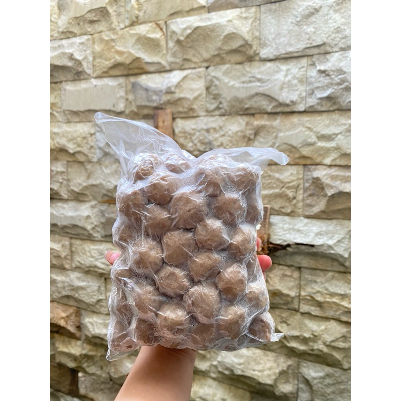 

Bakso asli daging sapi frozen include bumbu kuah bakso