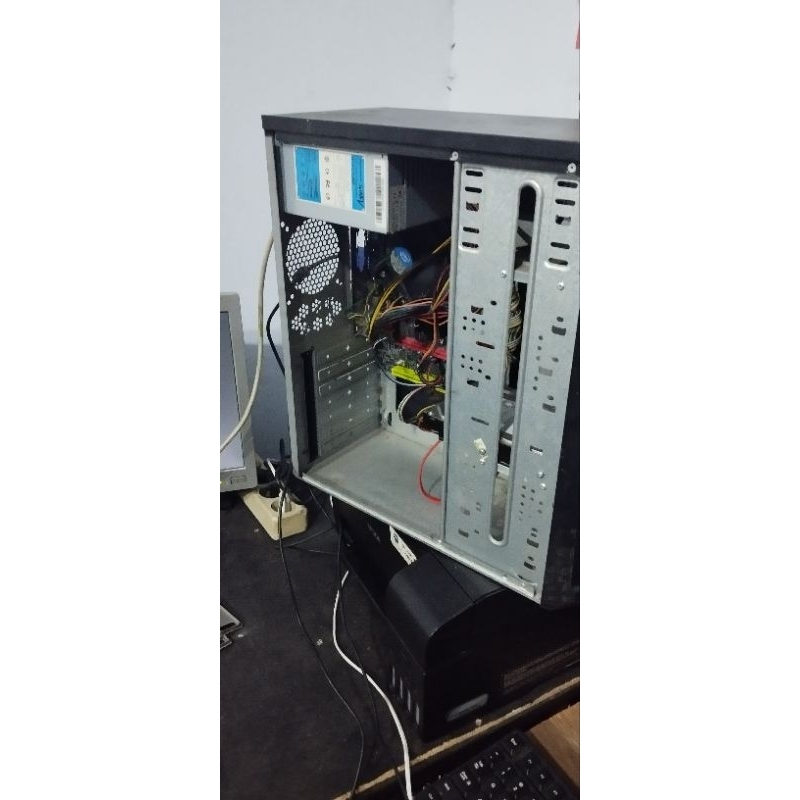 CPU Mobo g41 ram 4 gb