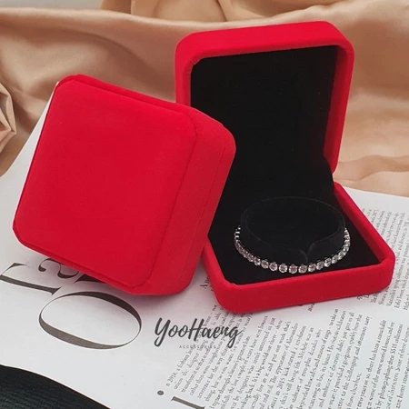 Kotak Gelang Bludru / Tempat Gelang Velvet Lamaran / Nikah / Seserahan Perhiasan