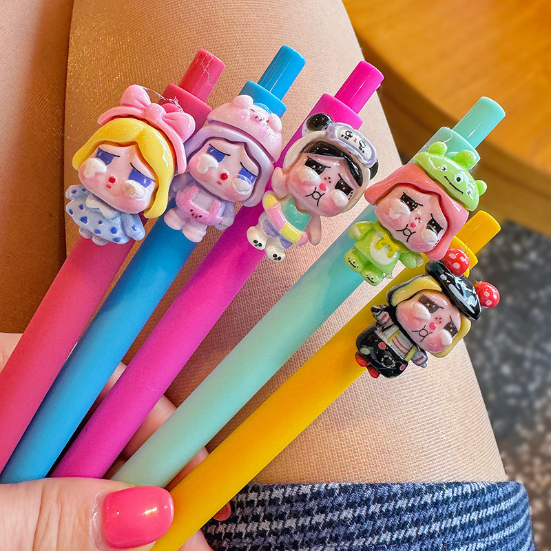 

PULPEN CRYBABY / PEN CRYBABY ROUNDBALL / PULPEN CRYBABY PINK / CRYBABY BLUE / CRYBABY YELLOW